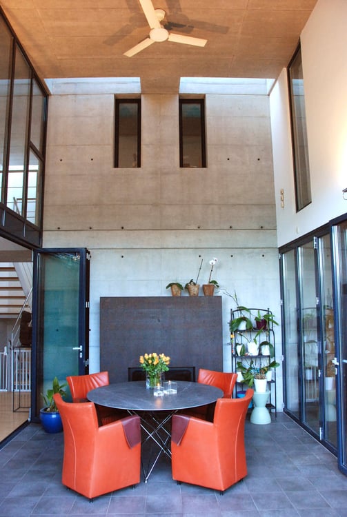 Ein Haus mit klarer Formsprache und starker Präsenz, zögern Sie nicht! 4