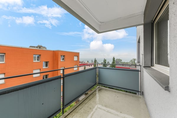 Charmante 1.5-Zimmer-Wohnung mit Balkon und Seeblick in Rorschacherberg 10