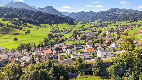 Wohnen mit Weitblick: Einzigartiges Zuhause an sonniger Lage im Appenzellerland 11