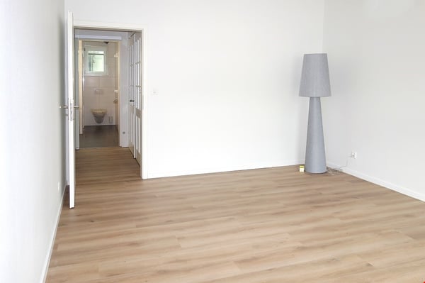 Erstvermietung: komplett neu sanierte 4,5-Zi.Wohnung, 110 m2 13