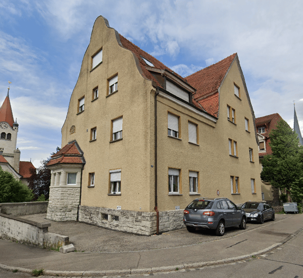 Schöne 2.5 Zimmer-Wohnung an guter Lage zu vermieten 1