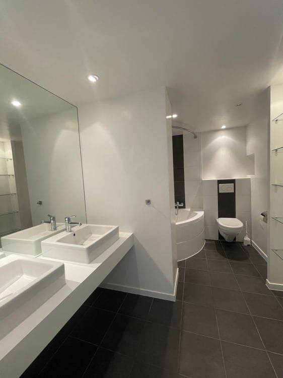 Charmant appartement sous les combles de 4 pièces au 4ème étage 4