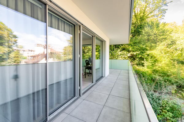 Superbe appartement de 1.5 pièces avec un jardin au centre de Nyon 9