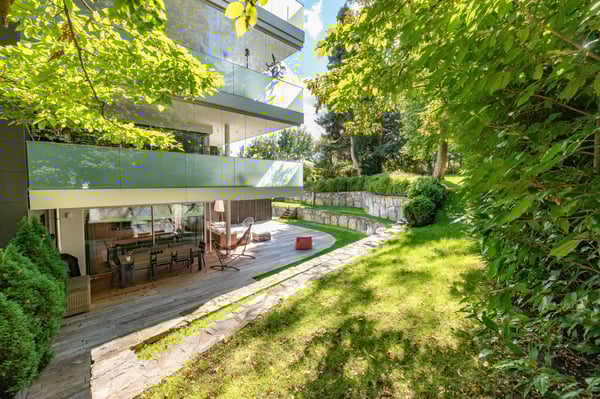 Superbe appartement de 1.5 pièces avec un jardin au centre de Nyon 3