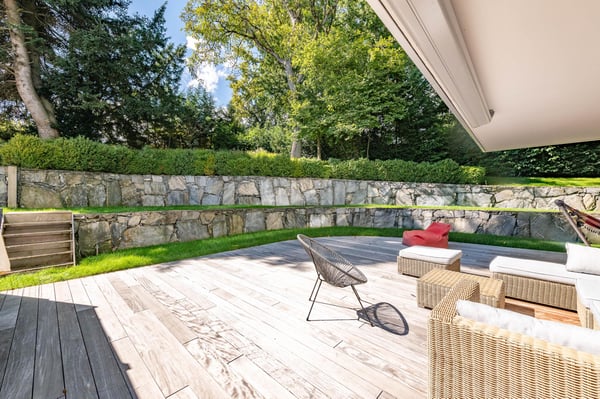 Superbe appartement de 1.5 pièces avec un jardin au centre de Nyon 7