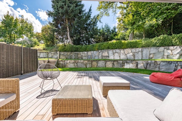 Superbe appartement de 1.5 pièces avec un jardin au centre de Nyon 11