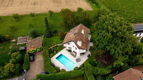 Splendide villa sur les hauts de Nyon 1