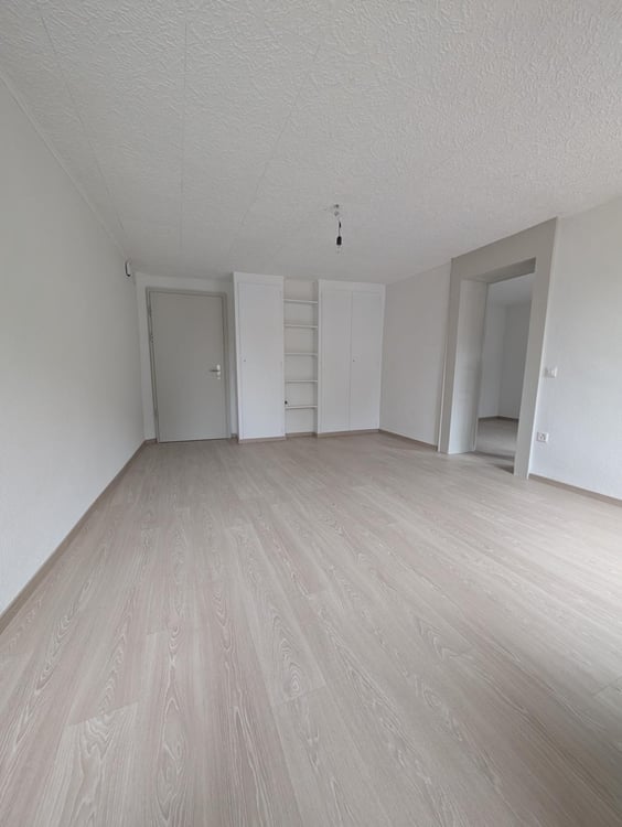 Appartement rénové de 3.5 pièces au 2ème étage 3