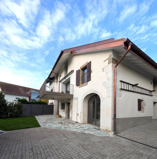 Bel appartement de 4.5 pièces en duplex dans une magnifique maison rénovée 10