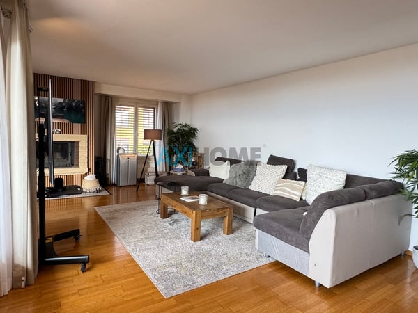 Une adresse privilégiée à Montreux ! 4,5 pièces vue lac avec balcon 4