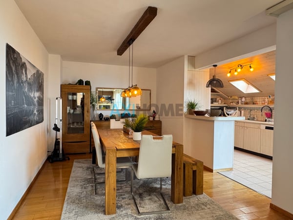 Une adresse privilégiée à Montreux ! 4,5 pièces vue lac avec balcon 6