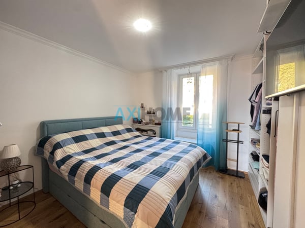 EN EXCLUSIVITÉ, à deux pas du lac avec vue exceptionnelle 12