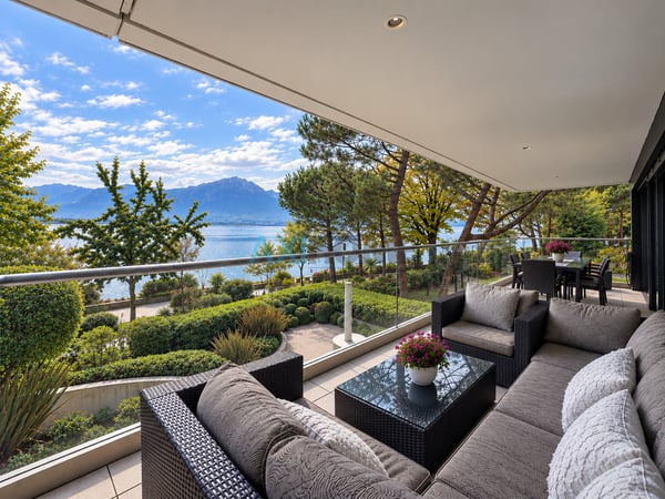 MONTREUX - Adresse d'exception en première ligne face au Léman 6