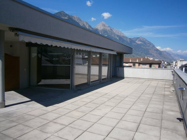 Spacieux appartement-terrasse de 7 pièces au coeur de la Ville de Martigny