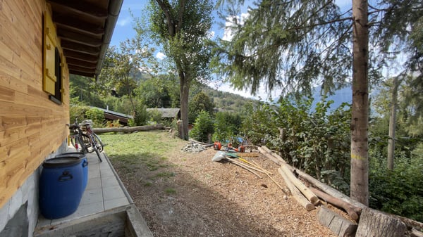 Chalet en bois à Saxon – Cadre naturel et montagnard 2