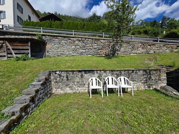 Maison, grange, raccard, terrains - Salvan - Grand potentiel 5