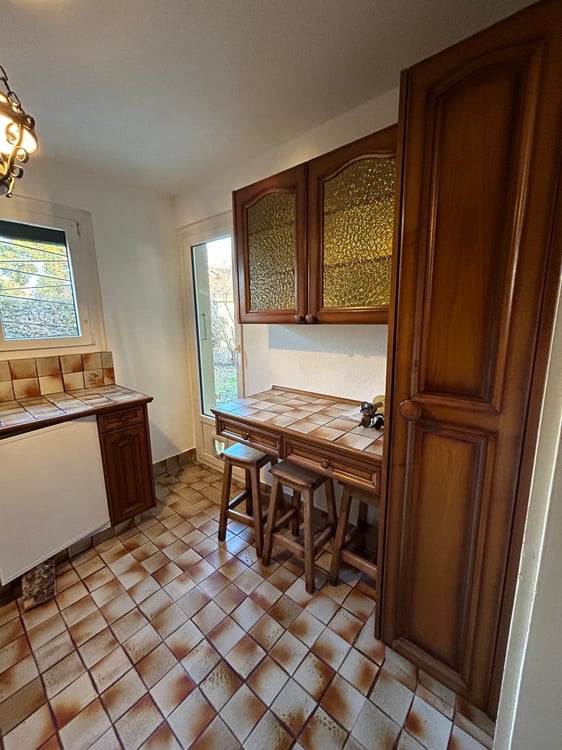 Maison individuelle - Garage - Très grand extérieur 6