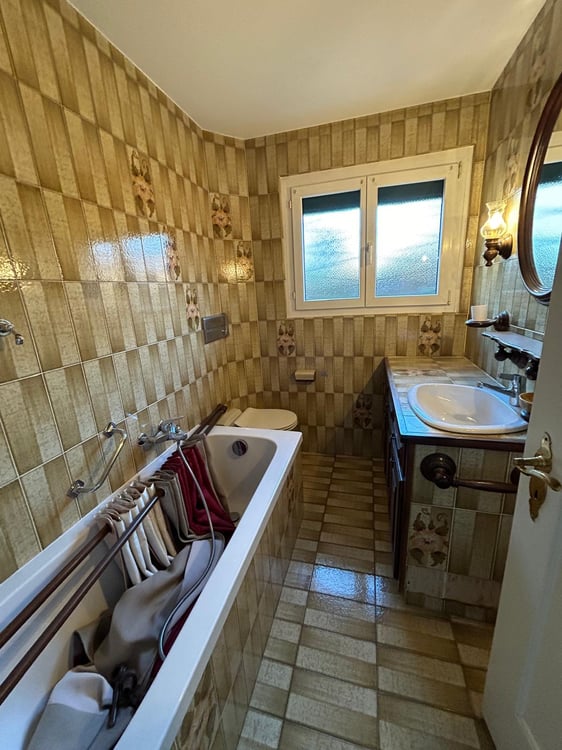 Maison individuelle - Garage - Très grand extérieur 12