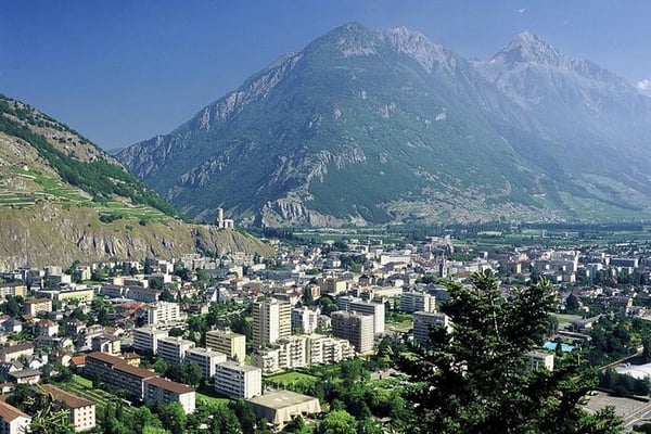 Ville mitoyenne neuve / 199 m2 et 847 m3 / Martigny / réf. 10242565 1
