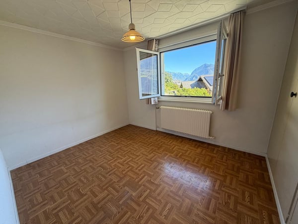 Maison – 5.5 pces – extérieurs – possibilité activité indépendante 8
