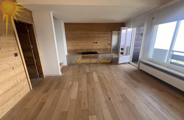 Magnifique appartement de 1.5 pièces en attique, totalement rénové en 2023 ! 4