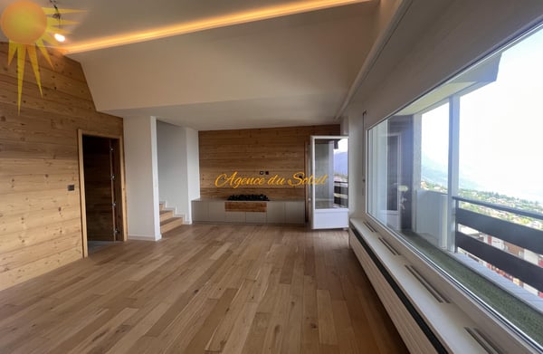 Magnifique appartement de 1.5 pièces en attique, totalement rénové en 2023 ! 1