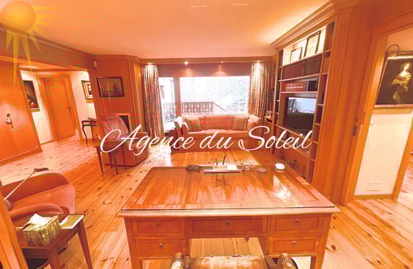 Somptueux lot de 4.5 pièces + 3.5 pièces + chambre de service, jardin, piscine privée au coeur de Crans ! 11