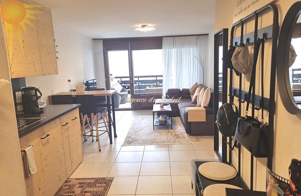 En exclusivité ! Très joli appartement de 1.5 pièces à 1 min du centre de Crans ! 5