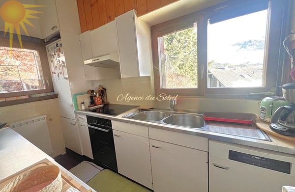 Superbe maison sud composé de 2 appartements séparés, à 5' en voiture de Crans-Montana (Mollens)! 7