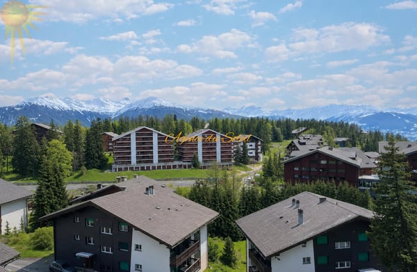 Lumineux appartement traversant de 4,5 pièces avec 2 balcons (nord/sud) à proximité du Régent à Crans ! 2