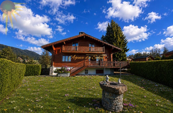 En Exclusivité ! Superbe chalet de 8.5 pièces en bordure du golf Ballesteros à Crans ! 1