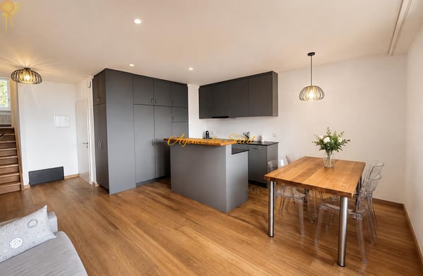 À louer entre le 1er décembre 26 et le 30 avril 27 ce bel appartement rénové de 2.5 pièces à Montana ! 4