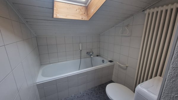 ROMANTICO E CONFORTEVOLE APP.TO 1.5 LOCALI MANSARDATO 13