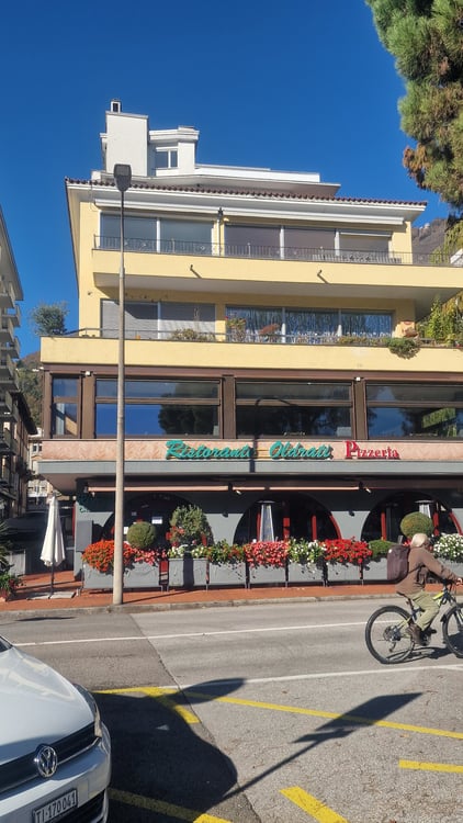 Splendido app.to/attico di 1.5 locali con vista lago 19