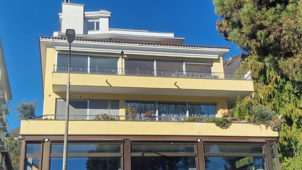 Splendido app.to/attico di 1.5 locali con vista lago 18