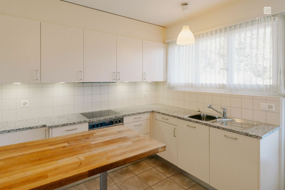 2-Familienhaus mit Panoramablick auf Thunersee und Alpenkette