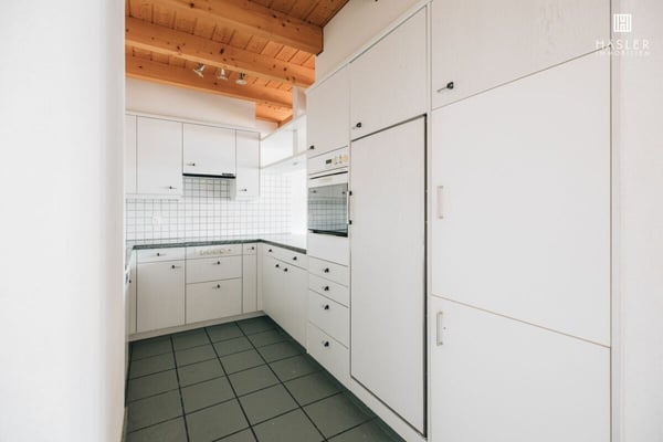 Grosszügige 4½-Zi-Dachwohnung mit See- und Bergsicht 8