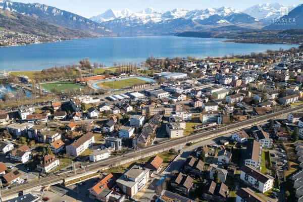 Gepflegte 4½-Zimmer-Wohnung in Seenähe 6