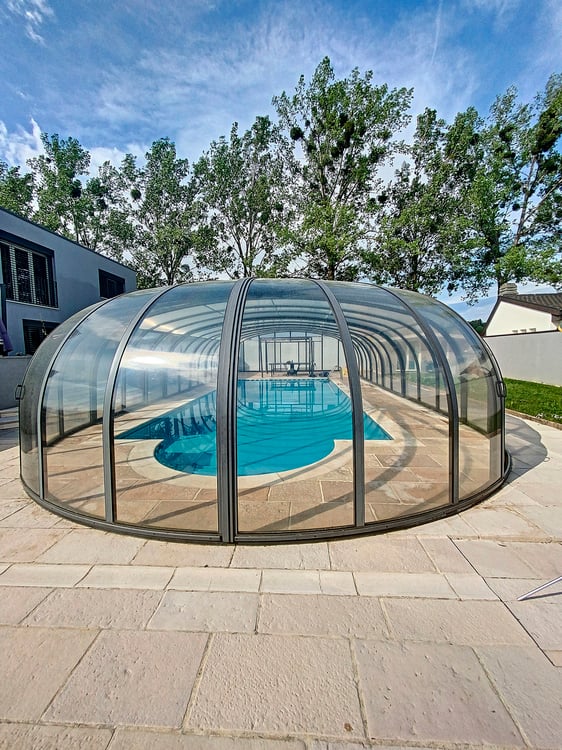 Bel immeuble locatif de 3 appartements avec piscine commune 6