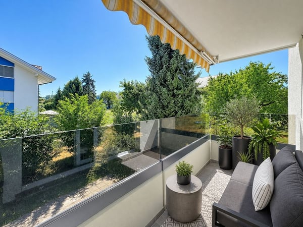 Très bel appartement rénové de 4.5 pces avec balcon 9