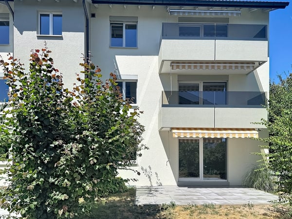 Très bel appartement rénové de 4.5 pces avec balcon 3