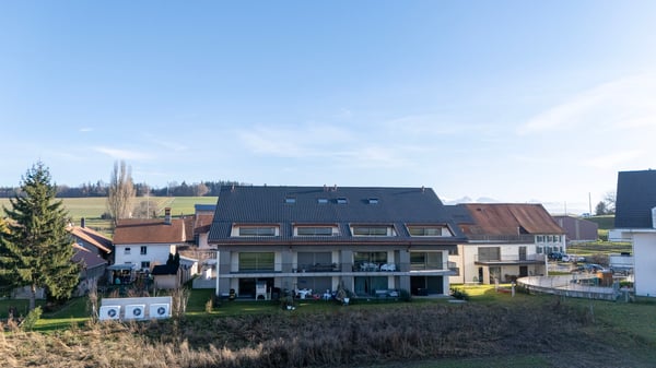 Appartement 5.5 pces neuf en duplex 1