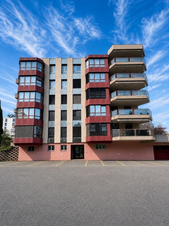 Appartement de 3,5 pièces avec balcon à proximité de Fribourg 8
