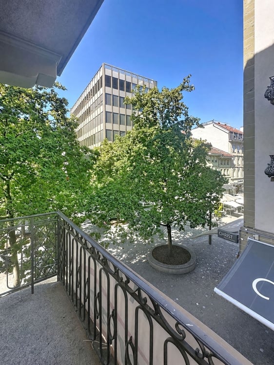 Au coeur de Fribourg ! Magnifique 1.5 pièces avec deux balcons 1