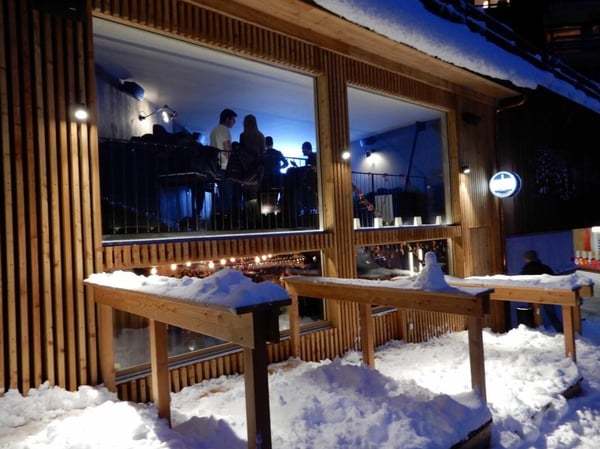 MYTIQUE BAR LA GRANGE 6