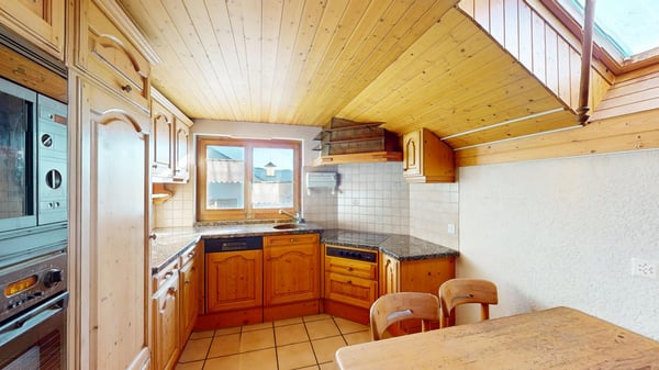 Wohn- und Gewerbehaus im sonnigen Bucheggberg 8