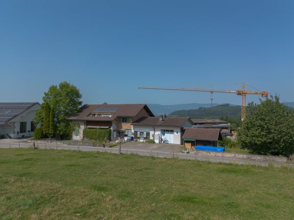 Wohn- und Gewerbehaus im sonnigen Bucheggberg 1