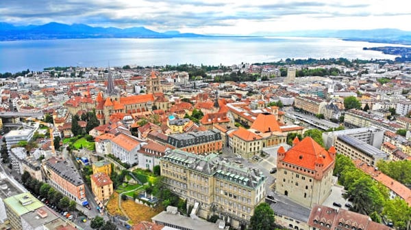 Investissement rare à Lausanne – Immeuble à fort potentiel 1