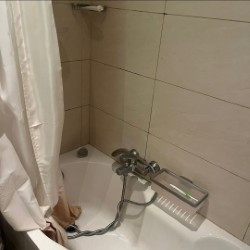 Nous vous proposons un grand studio aux Pâquis 6