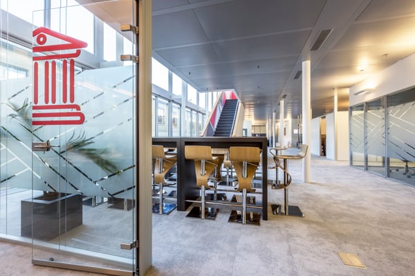 Vos équipes au point de connexion le plus puissant de Genève 1